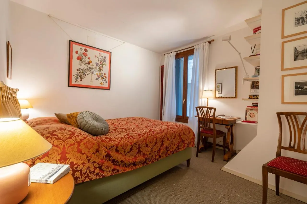 Ca Paola Cozy Venice Apartment