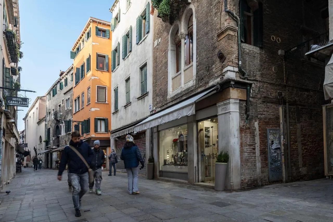 Ca Paola Cozy Venice Apartment